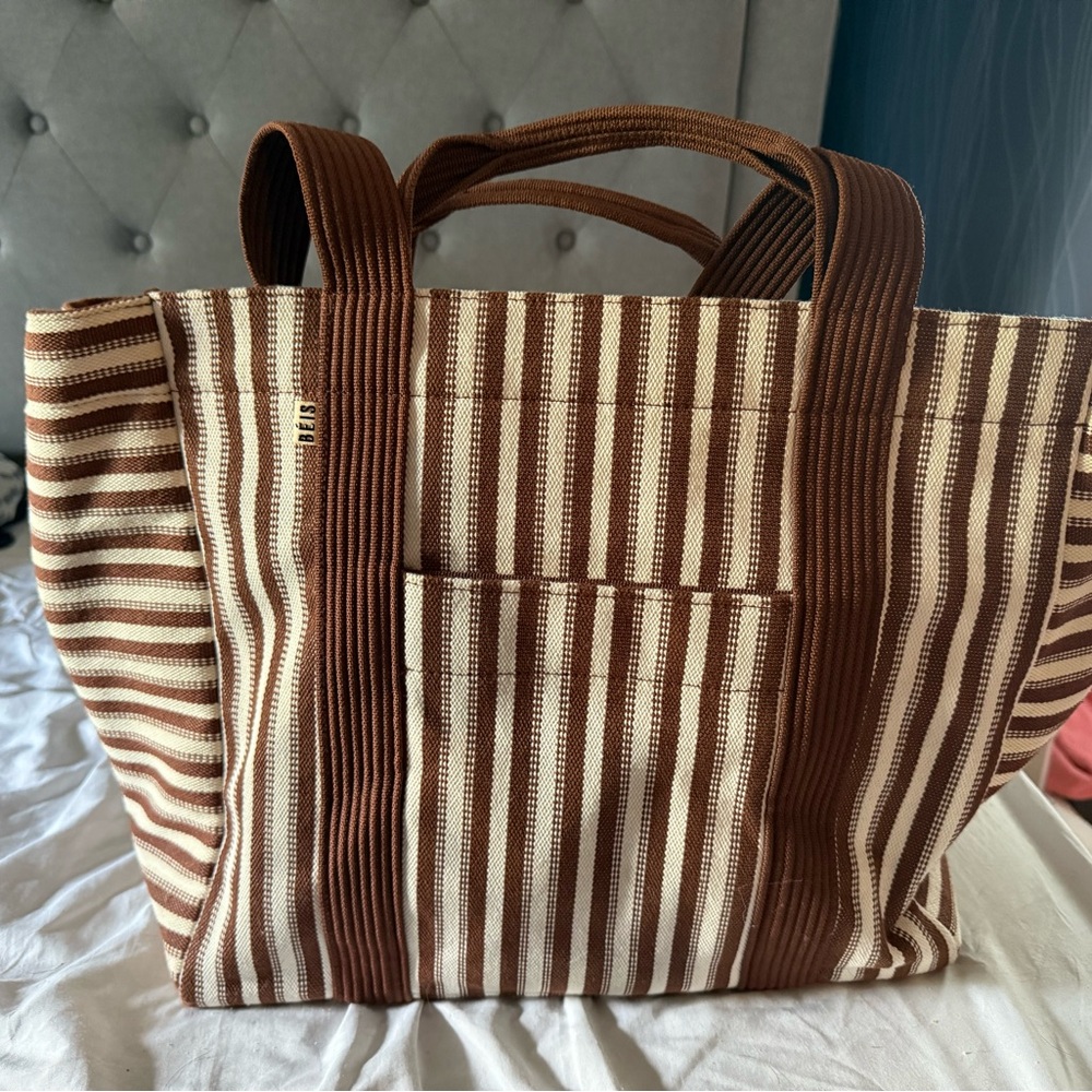 Beis Maple Vacation Tote